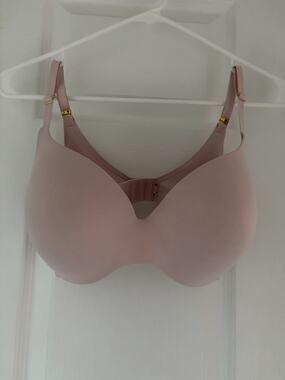 Victoria's Secret 32DDD Lined Perfect Coverage Bra Smooth Back Pink Convertible